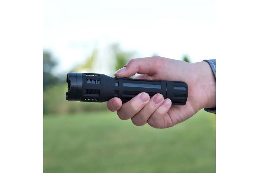 Jaki paralizator wybrać: kluczowe cechy i najlepsze modele do obrony